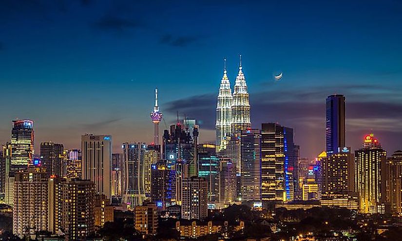 Kuala Lumpur is the biggest city in Malaysia with a population of 7,200,000 people. 