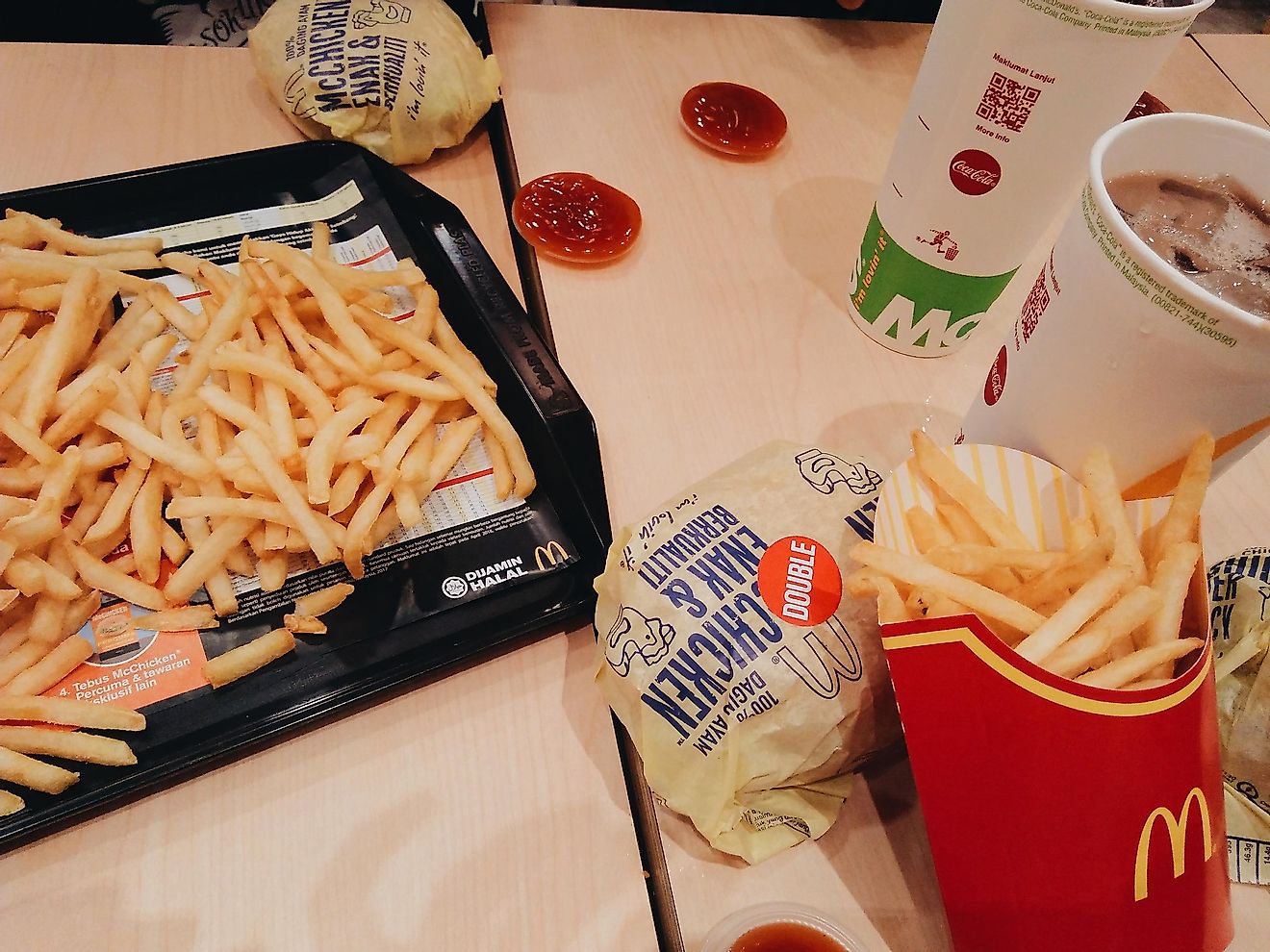 McDonald's is one of the most unhealthy fast-food restaurants. Photo by Sepet on Unsplash
