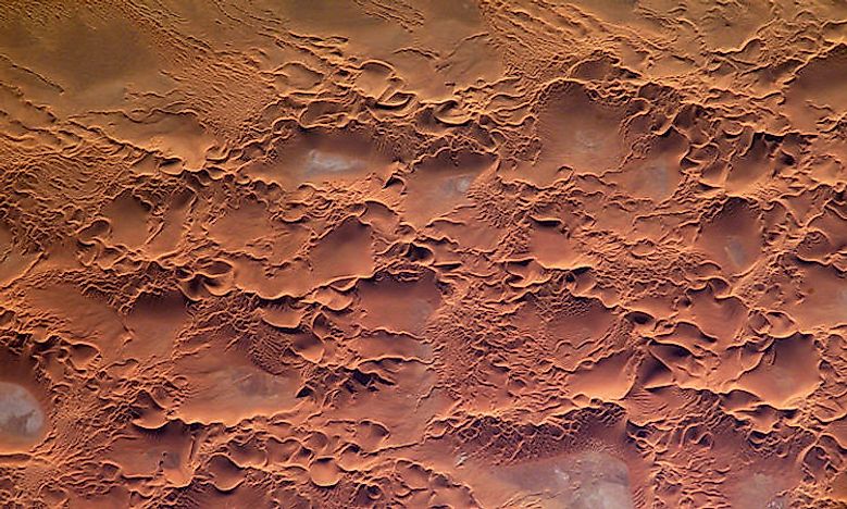 Aeolian Landforms What Is An Erg Worldatlas Com