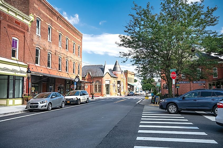 Berlin, Maryland's historic downtown features old brick buildings, narrow streets, and small shops for tourists.