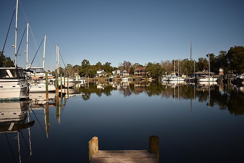 Scenic view of Bluewater Bay Marina in Niceville, Florida.