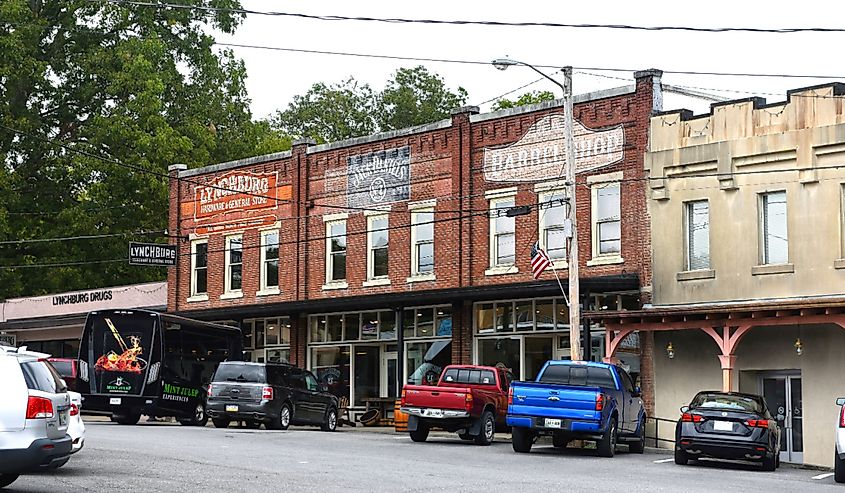 Hardware and General Store and Jack Daniels and Barrel shop close to the Jack Daniels Distillery, Lynchburg