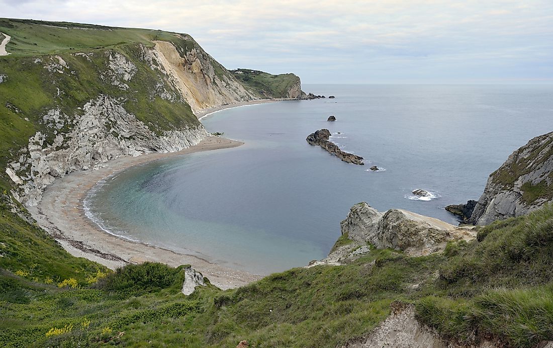 what-are-headlands-and-bays-worldatlas