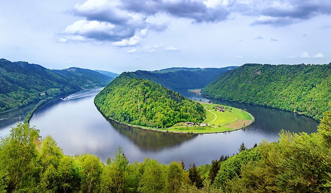 Longest Rivers In Austria WorldAtlas Com   Shutterstock 125368580 