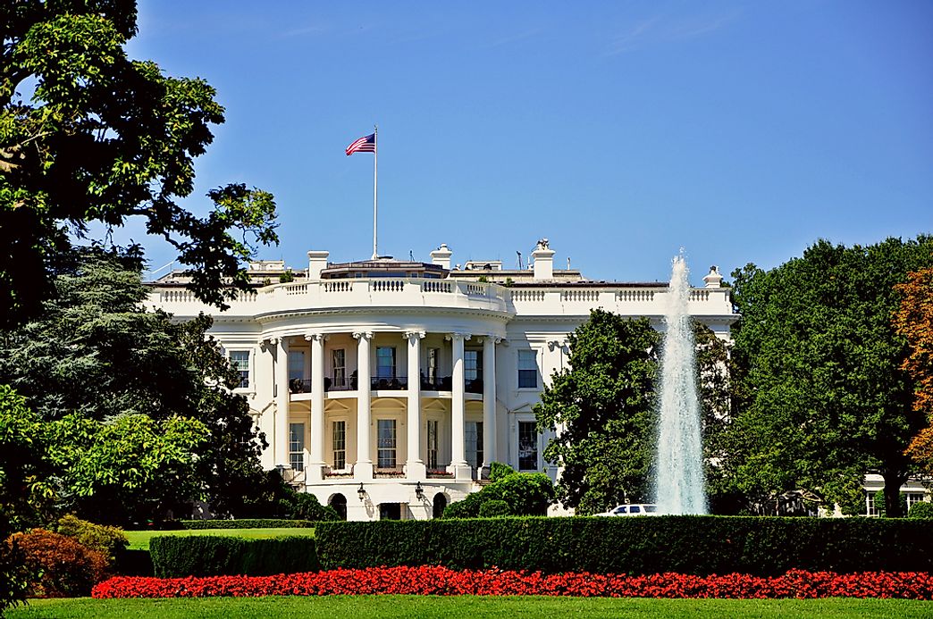 who designed the white house