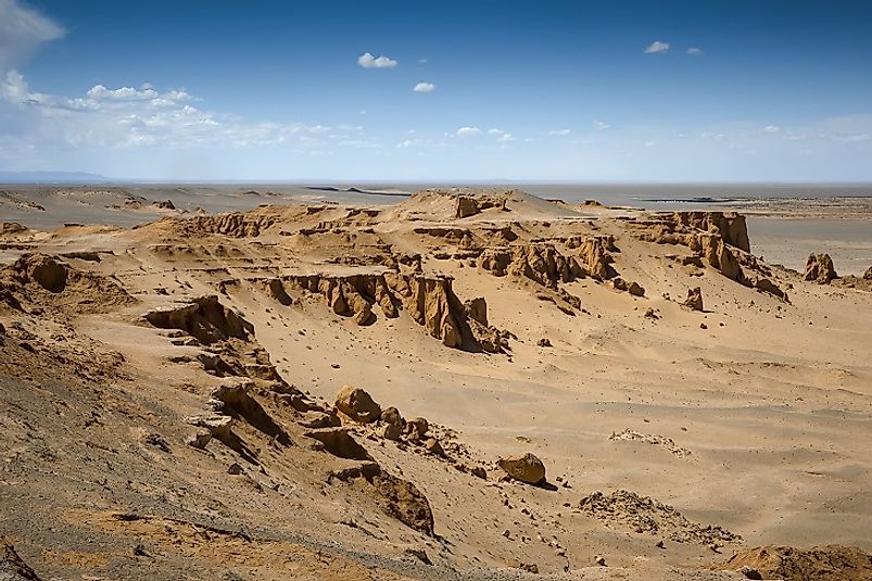 The Gobi Desert - A Natural Wonder Of Asia - WorldAtlas.com