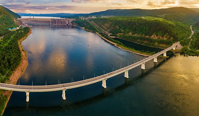 What Is The Origin Of The Yenisei River WorldAtlas Com   Shutterstock 1124186378 2 