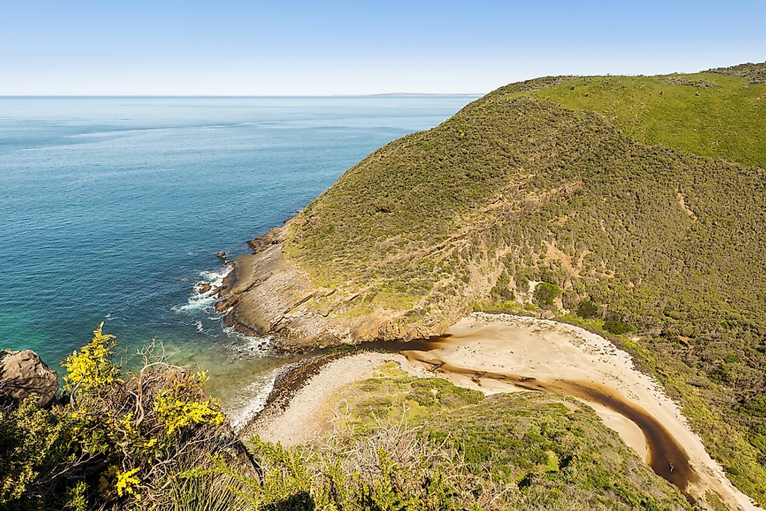 The Longest Hiking Trails in Australia - WorldAtlas.com