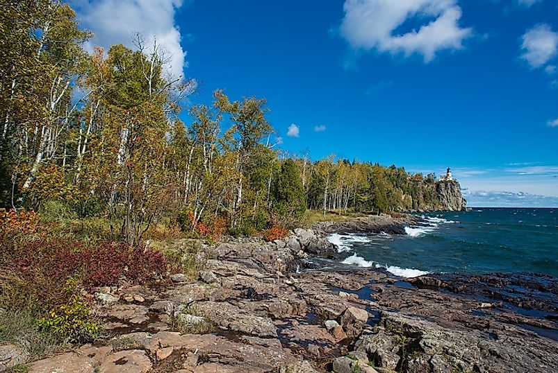 How Big Is Lake Superior? - WorldAtlas.com