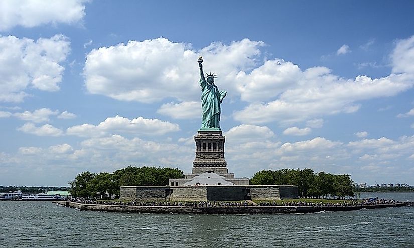 captain america statue of liberty