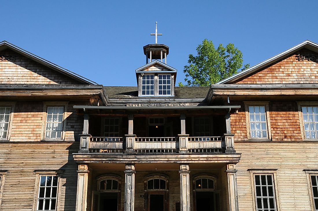 Ghost Towns of Canada: Val-Jalbert, Quebec - WorldAtlas