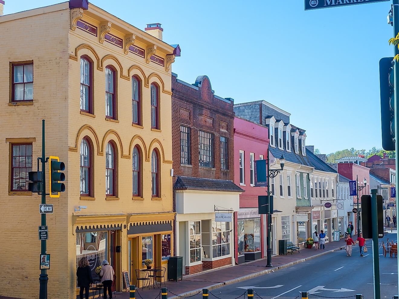 13 Towns in the Mid-Atlantic That Have The Best Main Streets - WorldAtlas