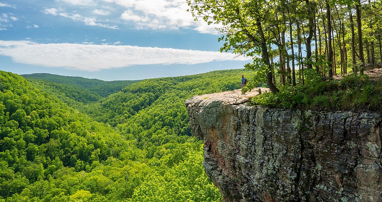 11 Best Hikes In The Ozarks - WorldAtlas