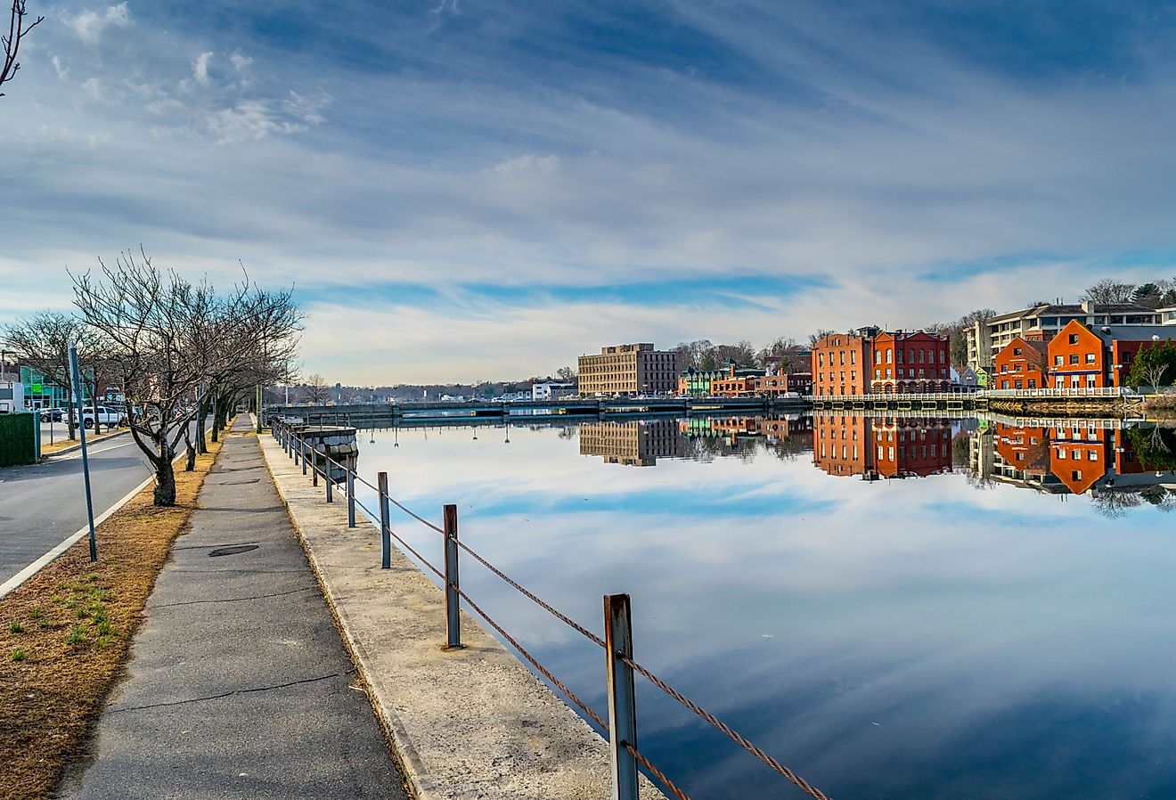 7 Most Charming River Towns In Connecticut To Visit In 2024 WorldAtlas   Shutterstock 1050771761 2 