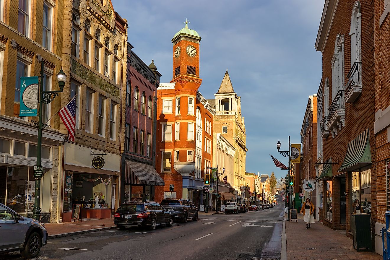 10 Towns Perfect for Retirement in Virginia - WorldAtlas