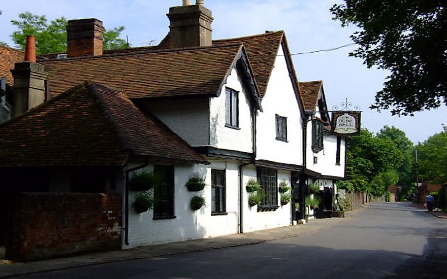 the-oldest-hotel-in-the-world-ladblab