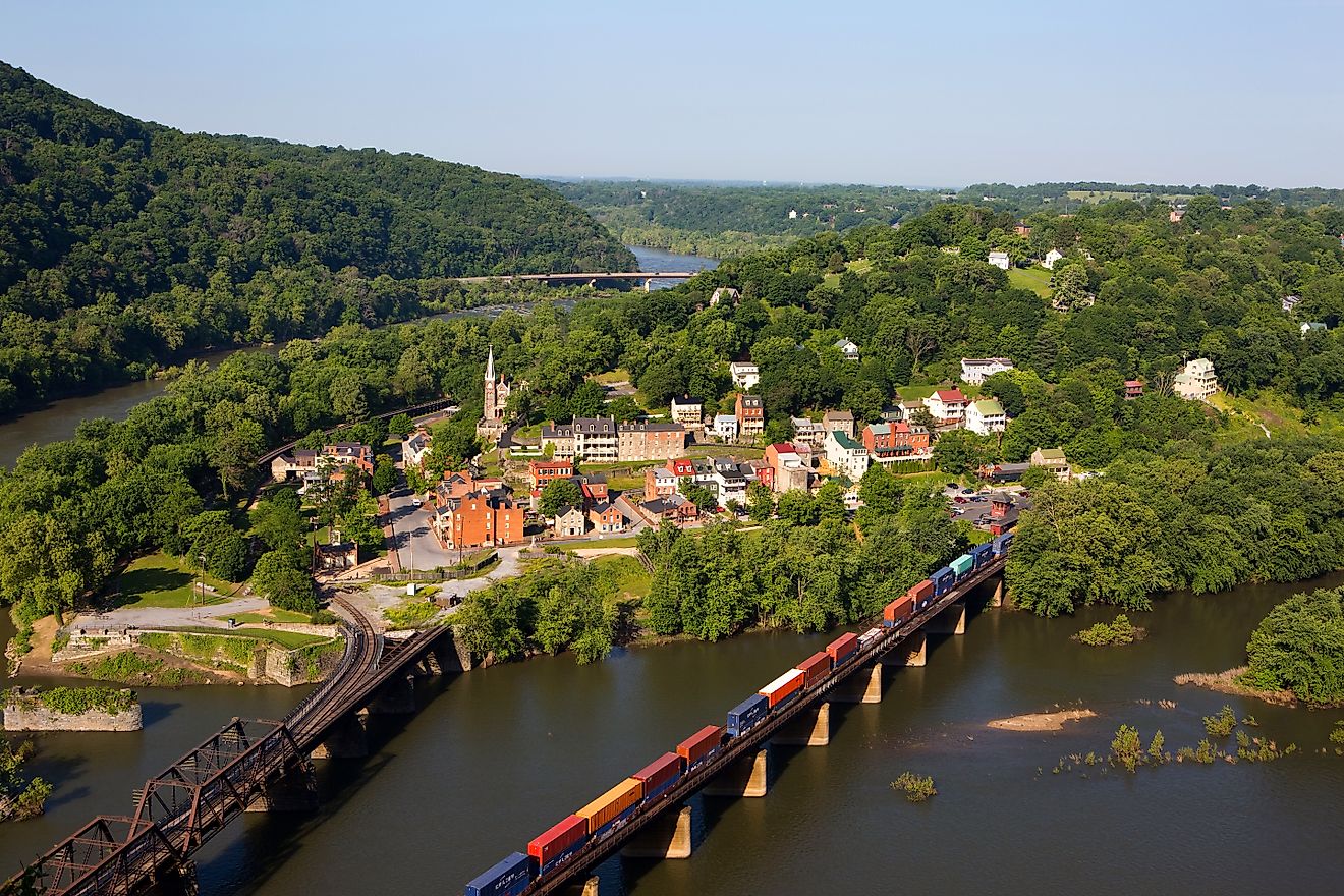 2024's 8 Most Adorable Small Towns In West Virginia