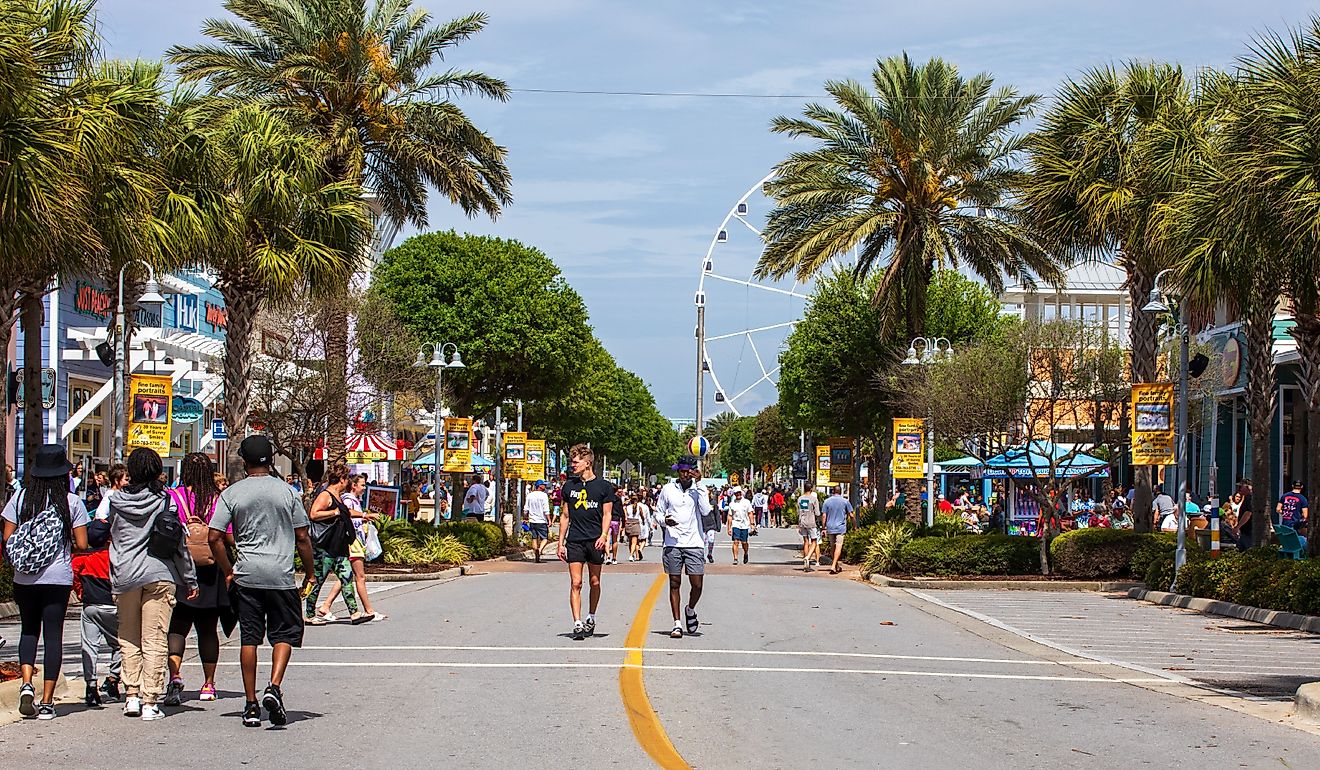 8 Towns in Florida's Emerald Coast With Thriving Local Businesses ...