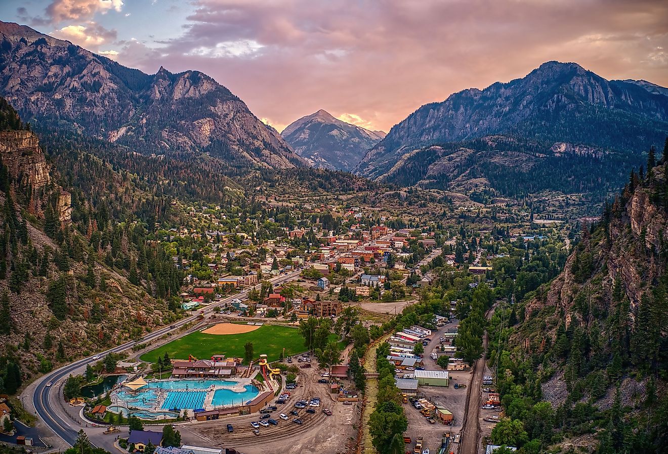 9 Picture-Perfect Towns In The Rockies - WorldAtlas