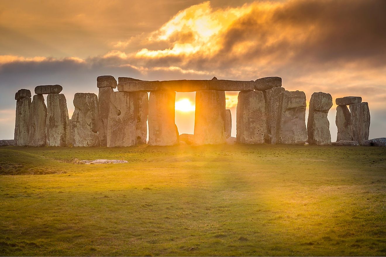 History And Mystery Behind The Origin Of Stonehenge WorldAtlas