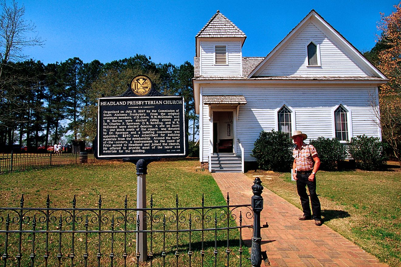 Dothan Alabama WorldAtlas   Shutterstock 1248789478 