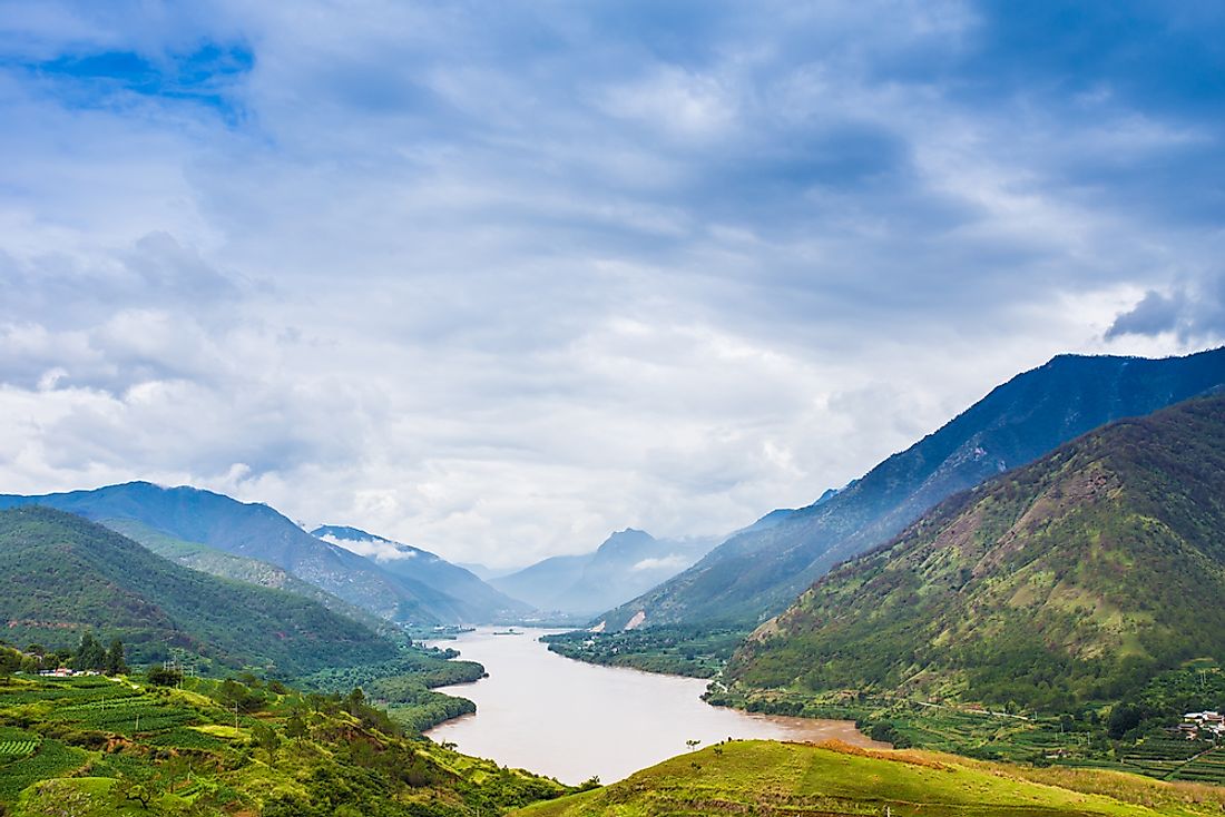 The Longest Rivers Of Asia   Shutterstock 154228004 