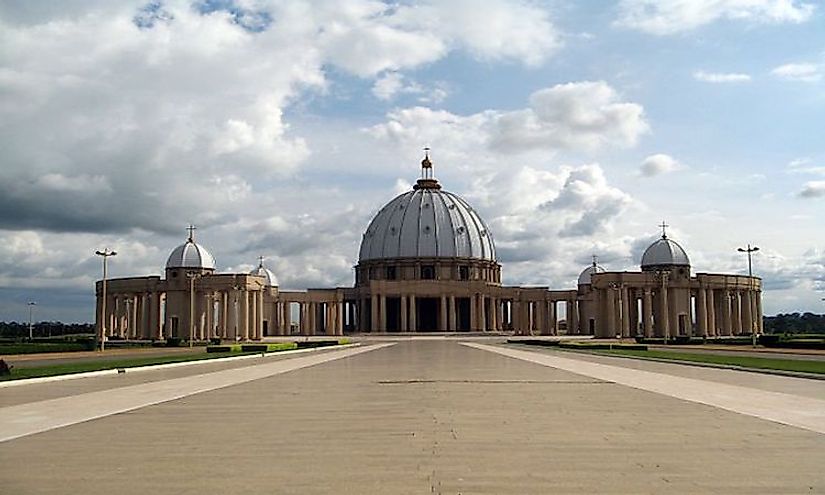 Religious Beliefs In Ivory Coast WorldAtlas   Notre Dame De La Paix Yamoussoukro By Felix Krohn 