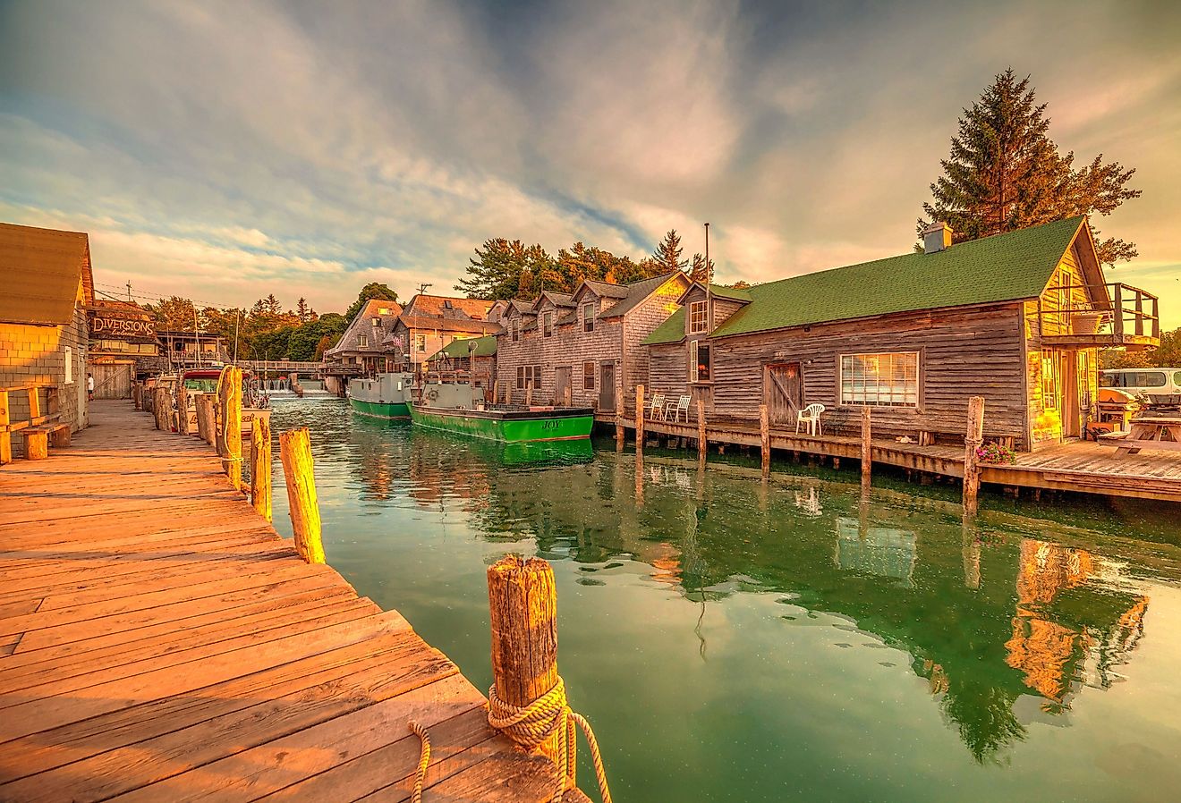 8 of the Most Quaint Small Towns in the Great Lakes Region - WorldAtlas