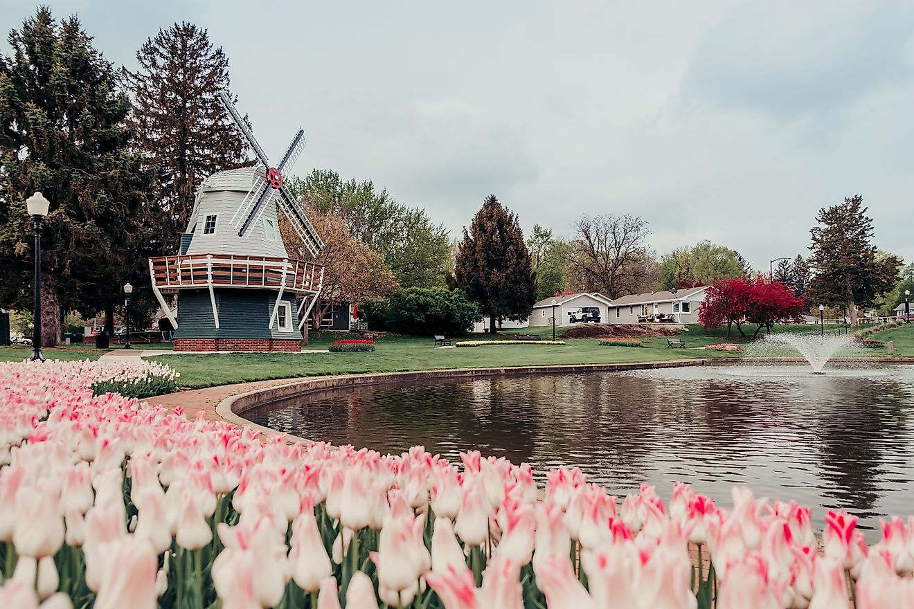 2024's 7 Most Beautiful Small Towns In Iowa