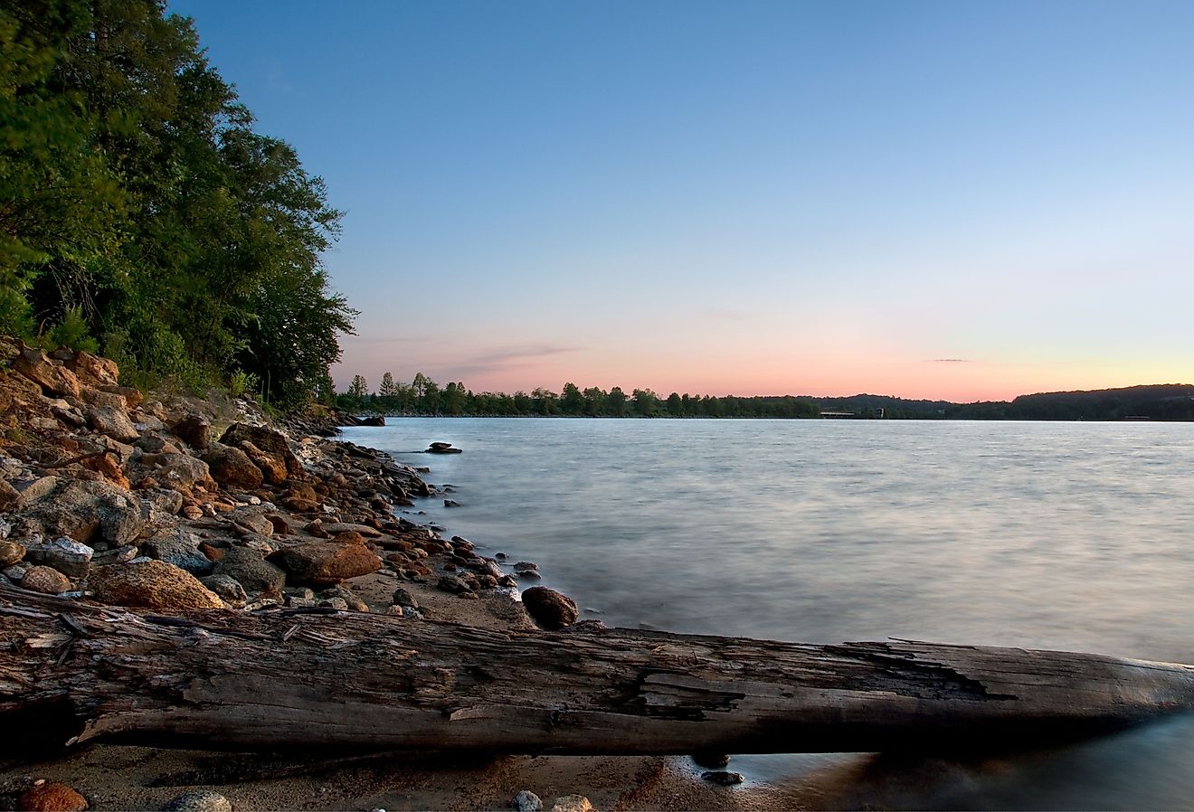 11 Most Beautiful Lakes In South Carolina