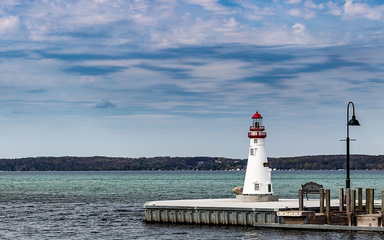 torch-lake-michigan-worldatlas