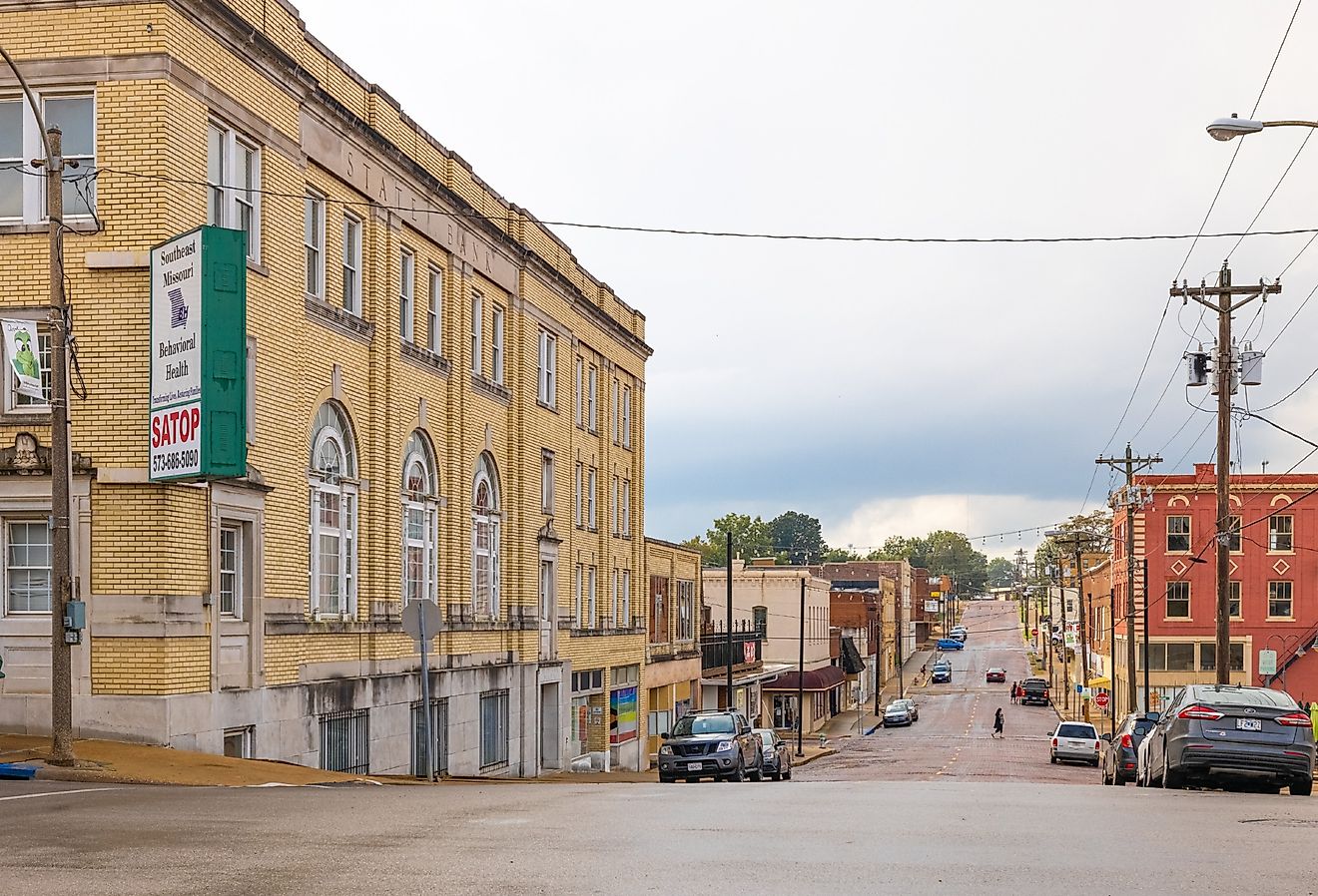 Downtown Poplar Bluff, Missouri. Image credit Roberto Galan via Shutterstock