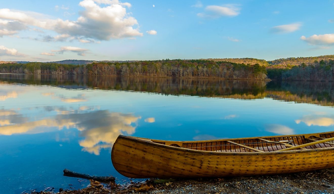 Spectacular autumn day in the Oak Mountain State Park.