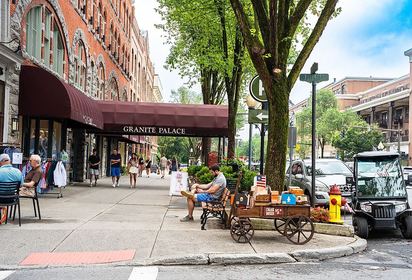 Street scene from historic Saratoga Springs, New York. Image credit Little Vignettes Photo via Shutterstock