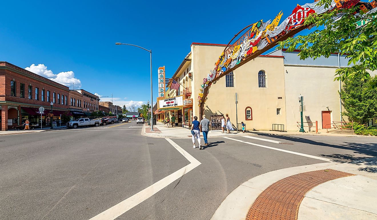 Main Street through historic downtown Sandpoint, Idaho. Editorial credit: Kirk Fisher / Shutterstock.com