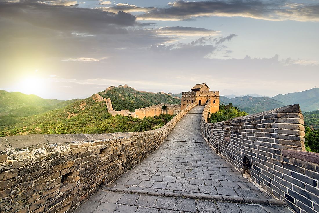 Can the Great Wall of China Be Seen From Space? - WorldAtlas