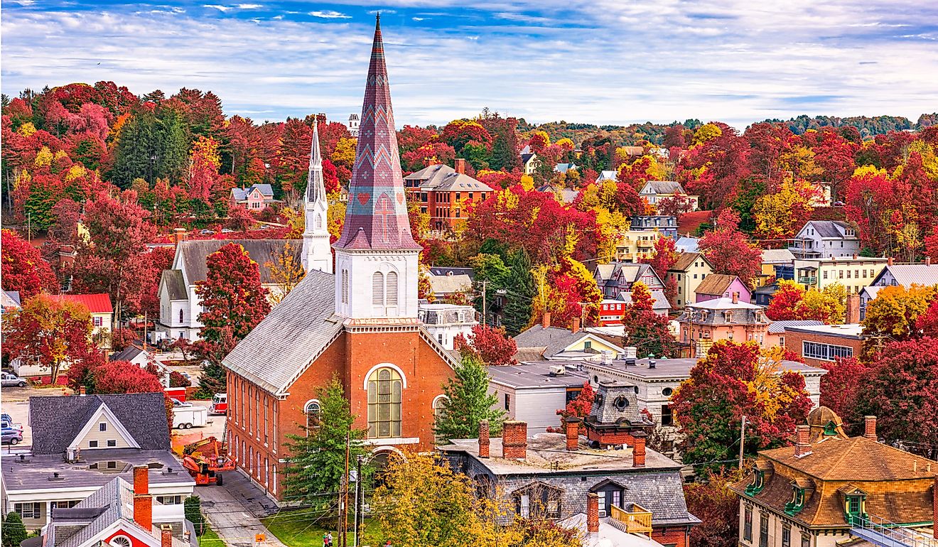 Montpelier, Vermont, USA town skyline in autumn.