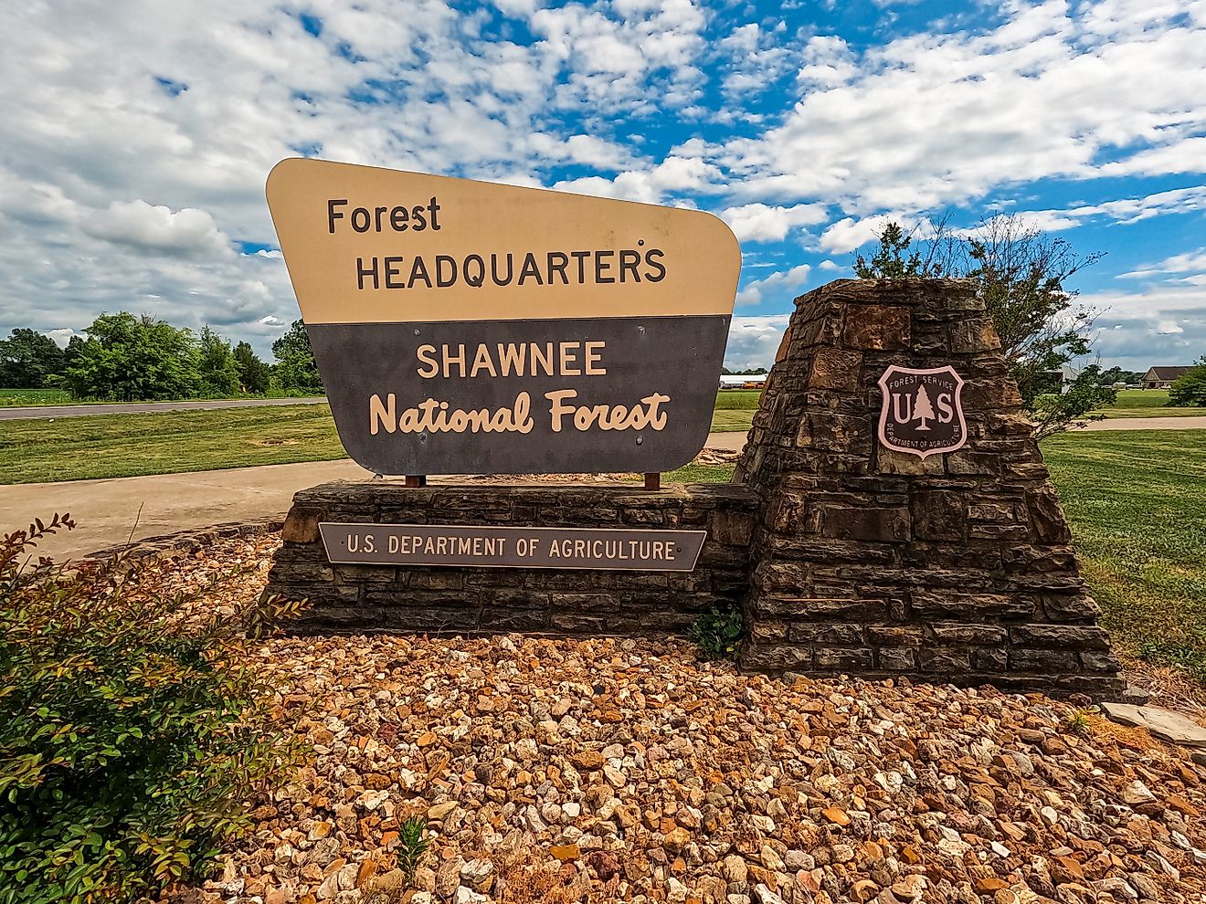 Official signage for the Shawnee National Forest Headquarters building, via Sanya Kushak / Shutterstock.com