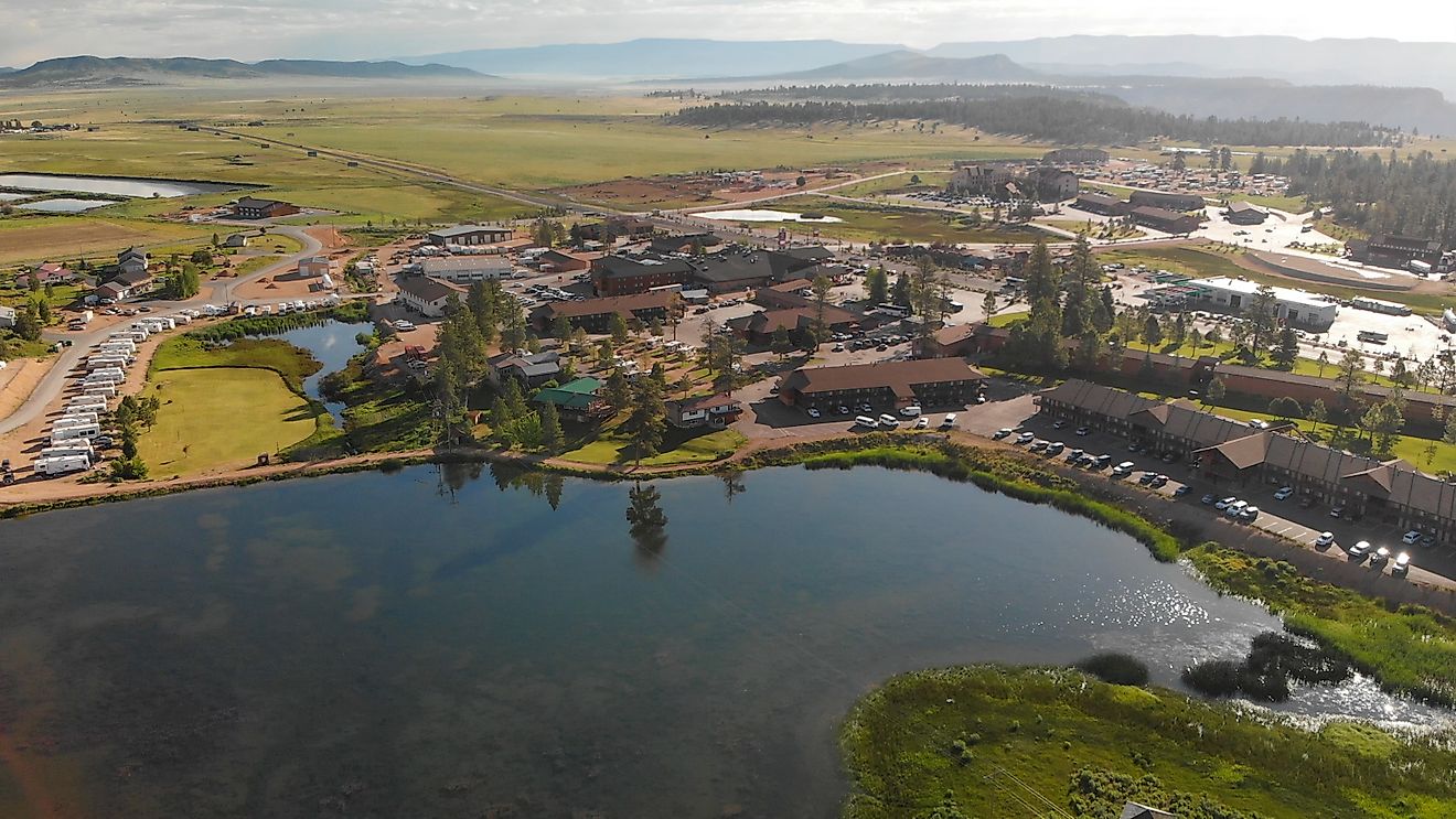 Aerial view of Bryce Canyon City, Utah, serving as the entry point for Bryce Canyon National Park