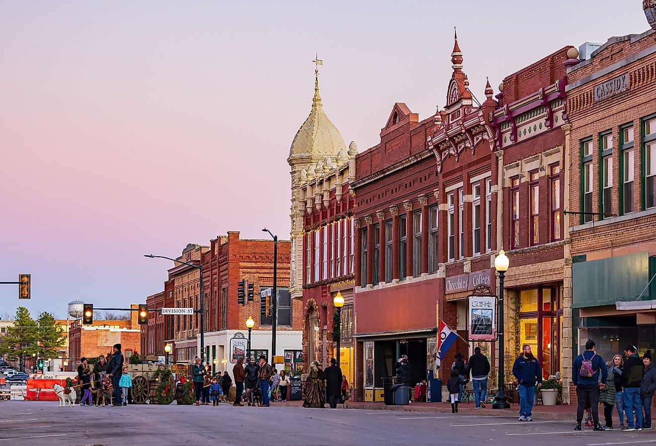 Night view of historical buildings in Guthrie, Oklahoma. Image credit Kit Leong via Shutterstock