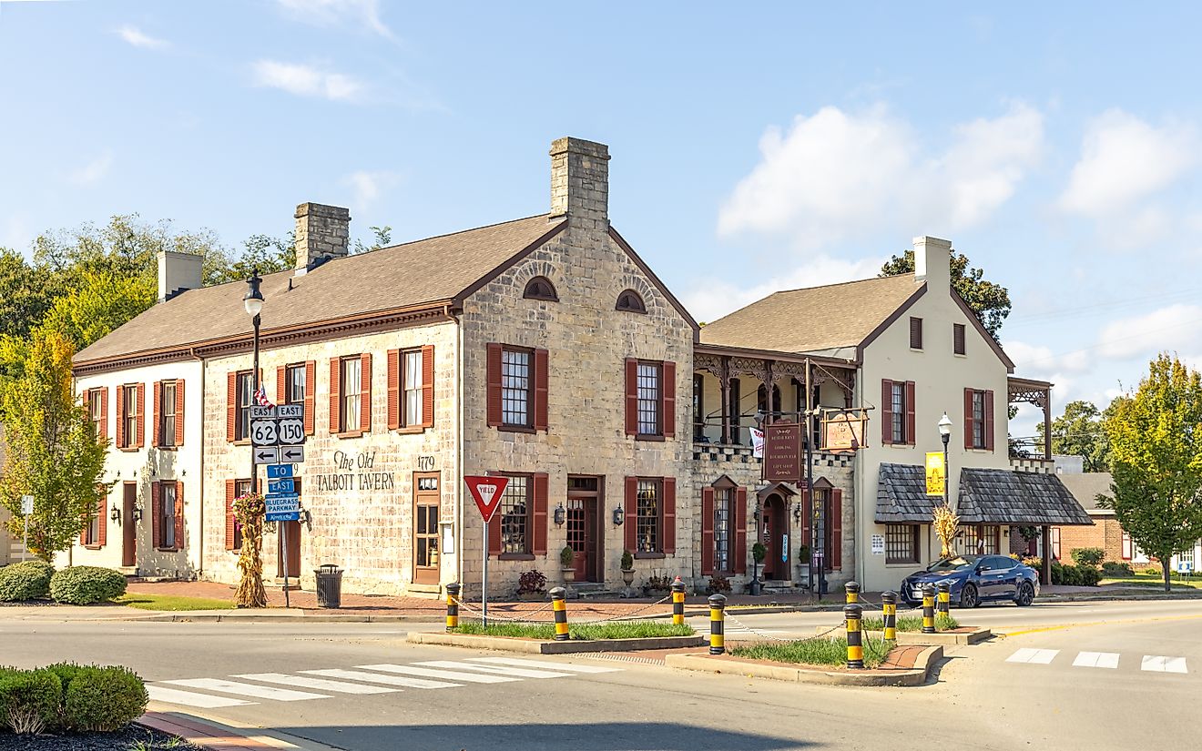 The Old Talbott Tavern in Bardstown, Kentucky. Editorial credit: Ryan_hoel / Shutterstock.com.