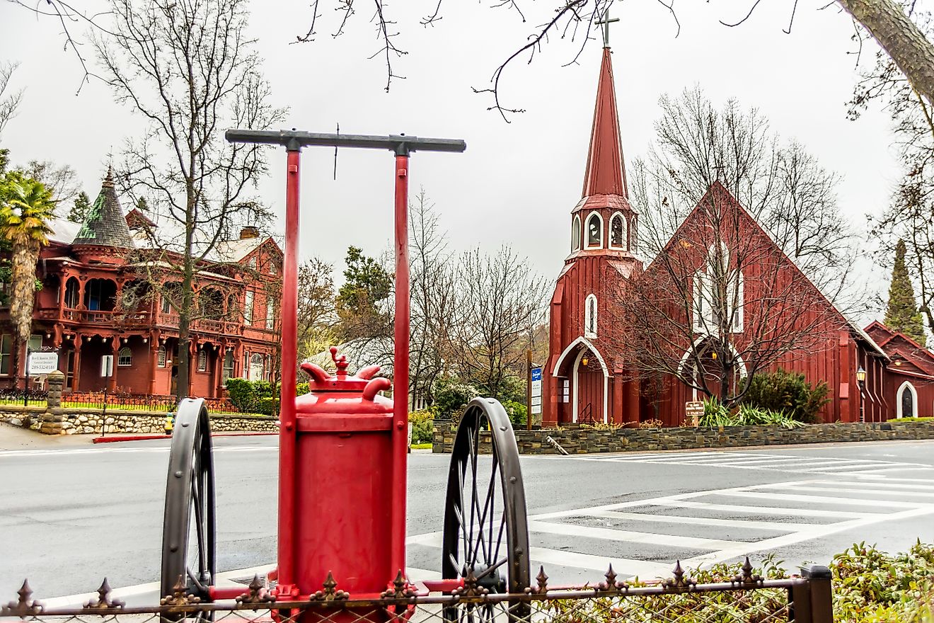 Red Church on Washington Street in historic downtown of Sonora, California. Editorial credit: StephanieFarrell / Shutterstock.com