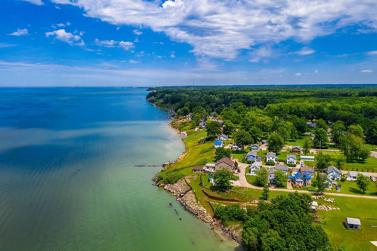 Lake Erie shoreline in Ashtabula Ohio.