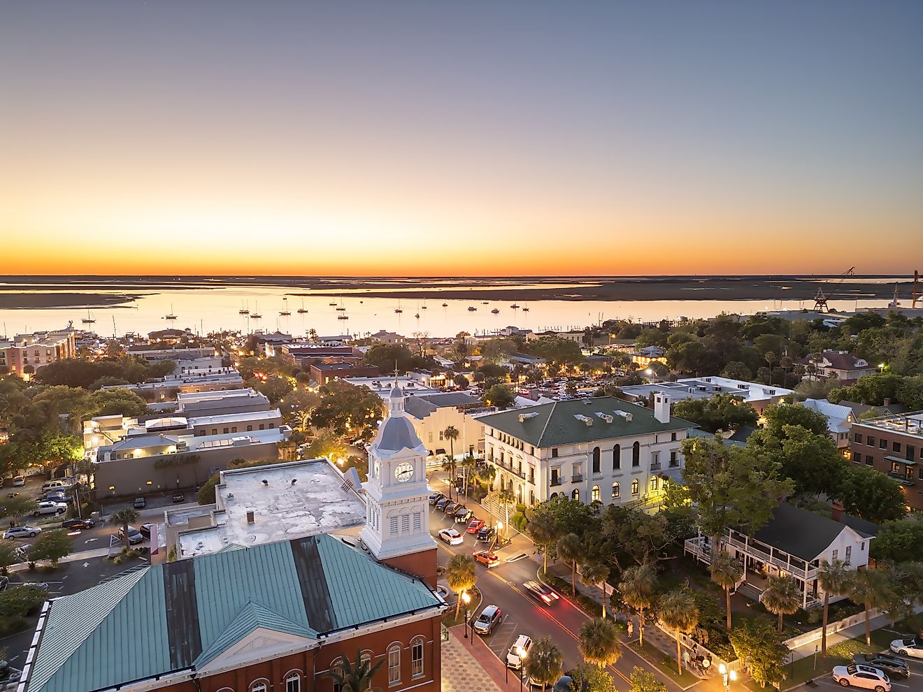 The historic downtown cityscape of Fernandina Beach, Florida.