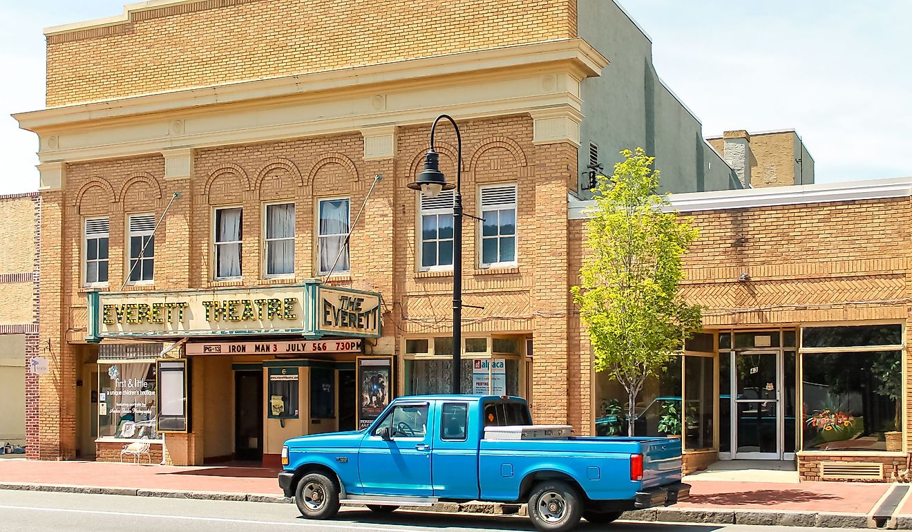 Blue pick-up truck on the street in front of the Everett Theatre. Editorial credit: Alexanderphoto7 / Shutterstock.com