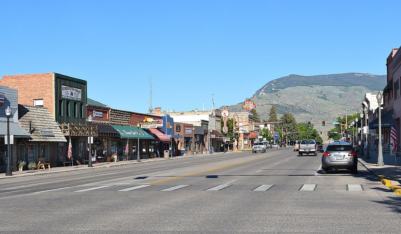 Sheridan Avenue in Cody, Wyoming. Editorial credit: Steve Cukrov / Shutterstock.com
