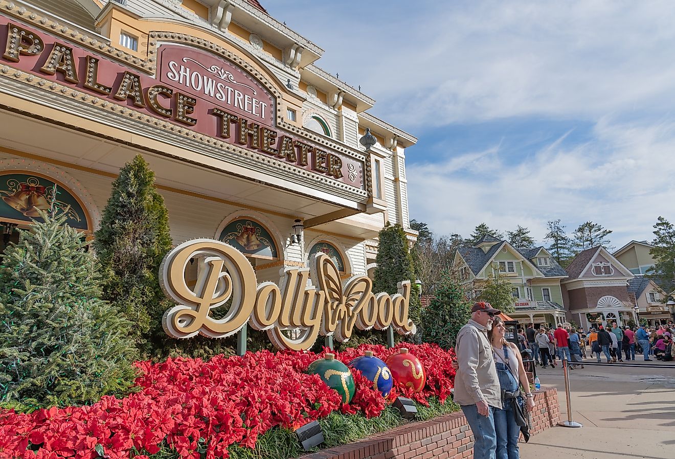 View of Dollywood in Pigeon Forge, Tennessee. Image credit Michael Gordon via Shutterstock