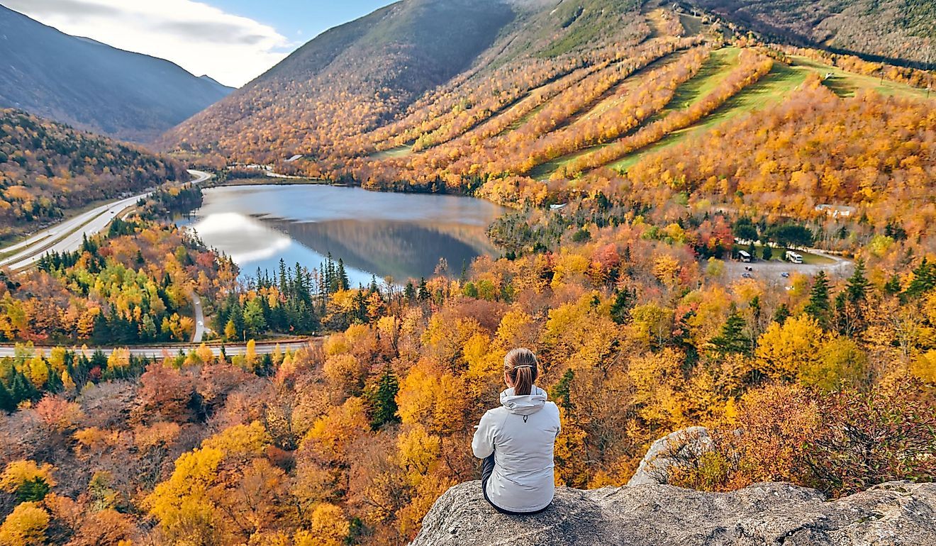 Fall colors in Franconia Notch State Park. White Mountain National Forest, New Hampshire, USA.