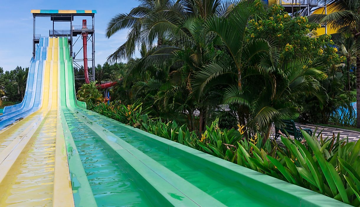 World's tallest, fastest water slide takes shape