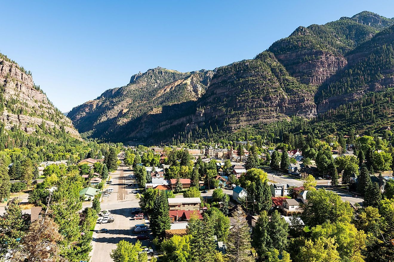 road in colorado mountains